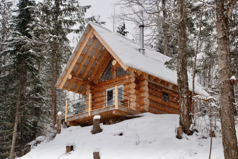 Hideaway Log Cabin - Crescent Spur