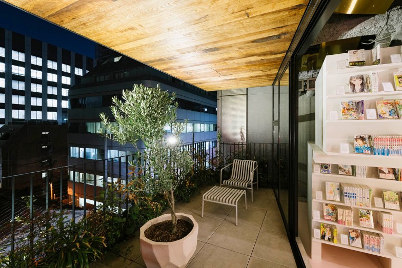 Communal outdoors terrace with Manga comics