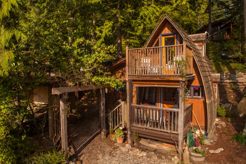 Alfie the A-Frame - British Columbia