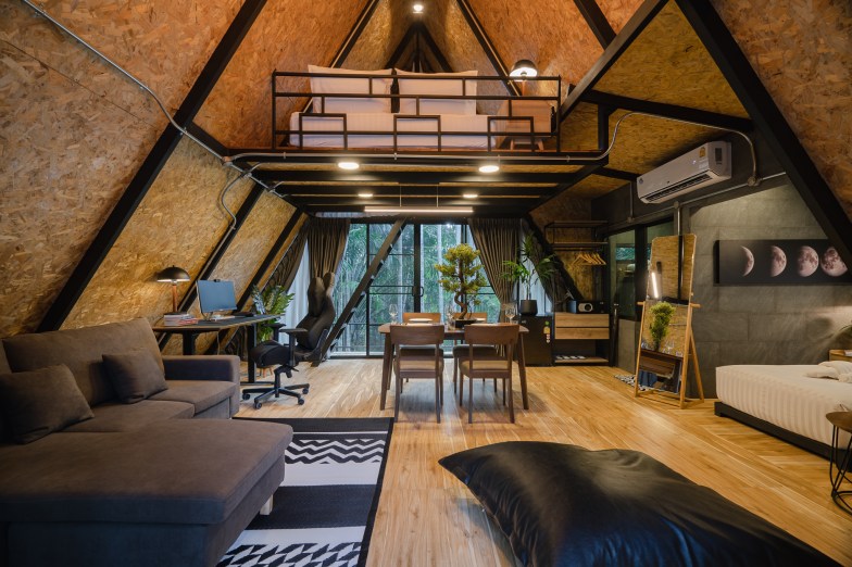 Grandfather KhaoLak - Triangle House