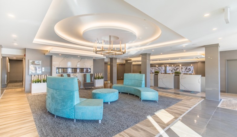 Vittoria Hotel & Suites - Canada