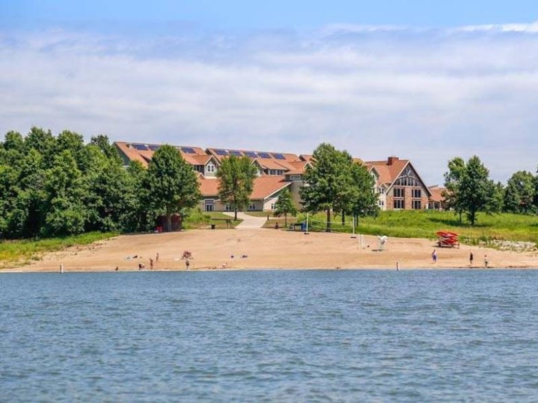 Honey Creek Resort