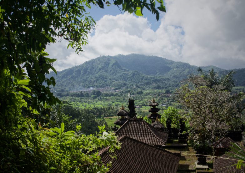 Venture off the beaten track to Sidemen