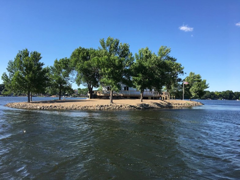 Unique Island Getaway on Prior Lake